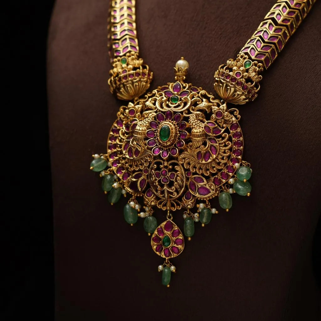 Utanika Antique Necklace