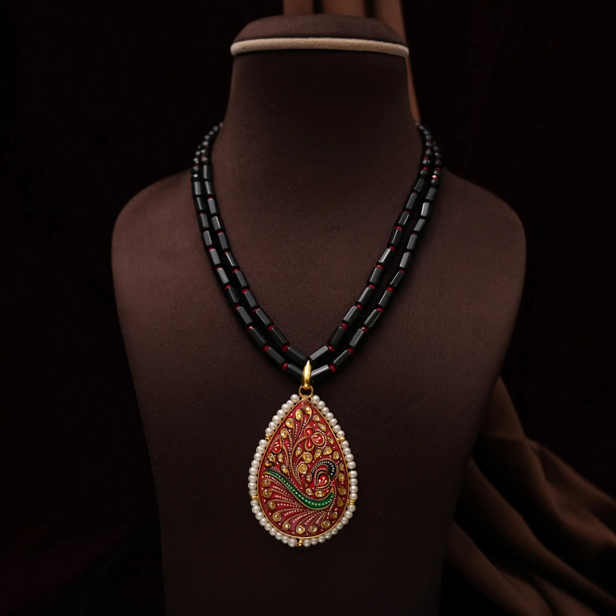 Vadhatra Beaded Necklace