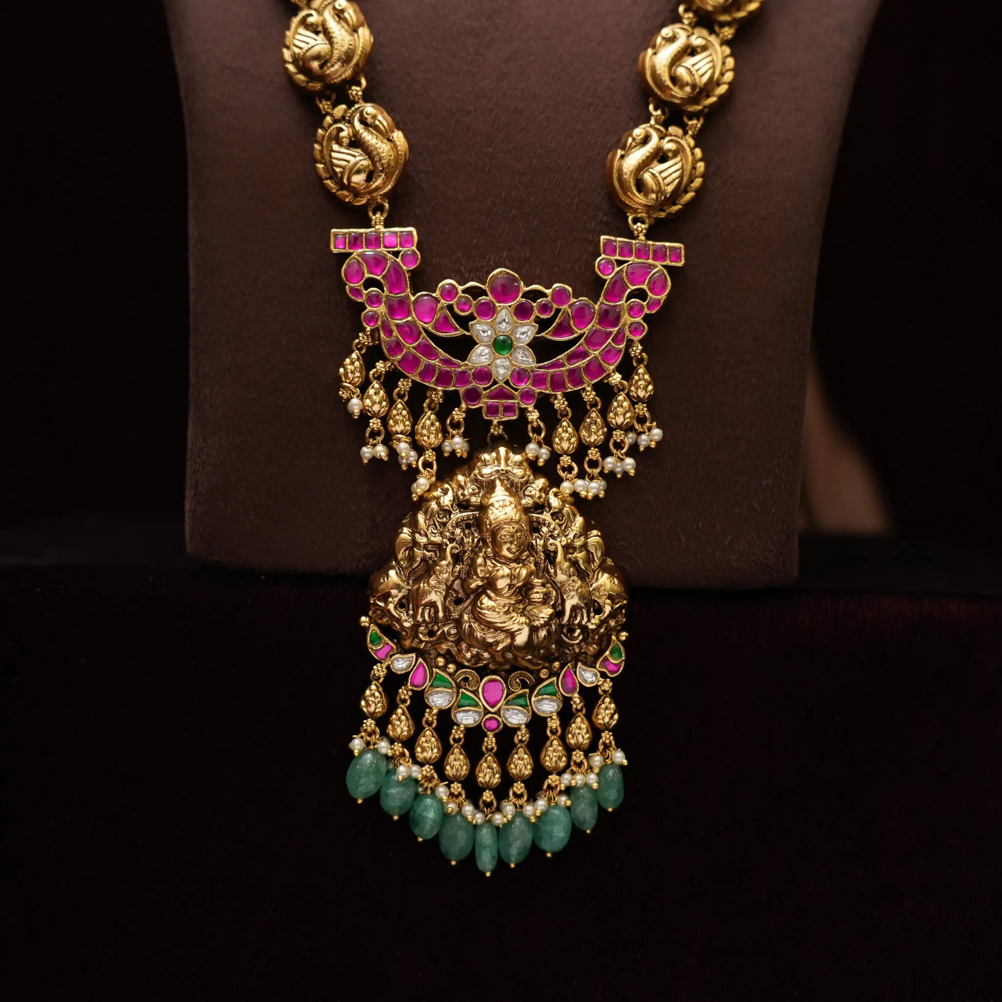 Vagisha Antique Necklace - Beaded