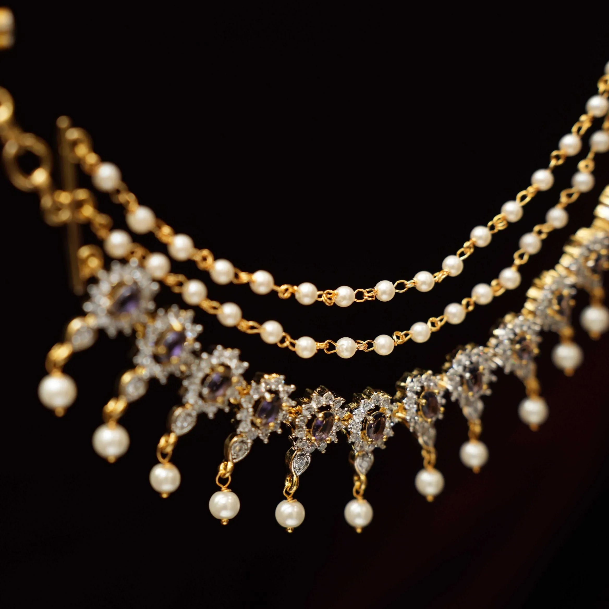 Vagushi Zircon Ear Chain - Purple