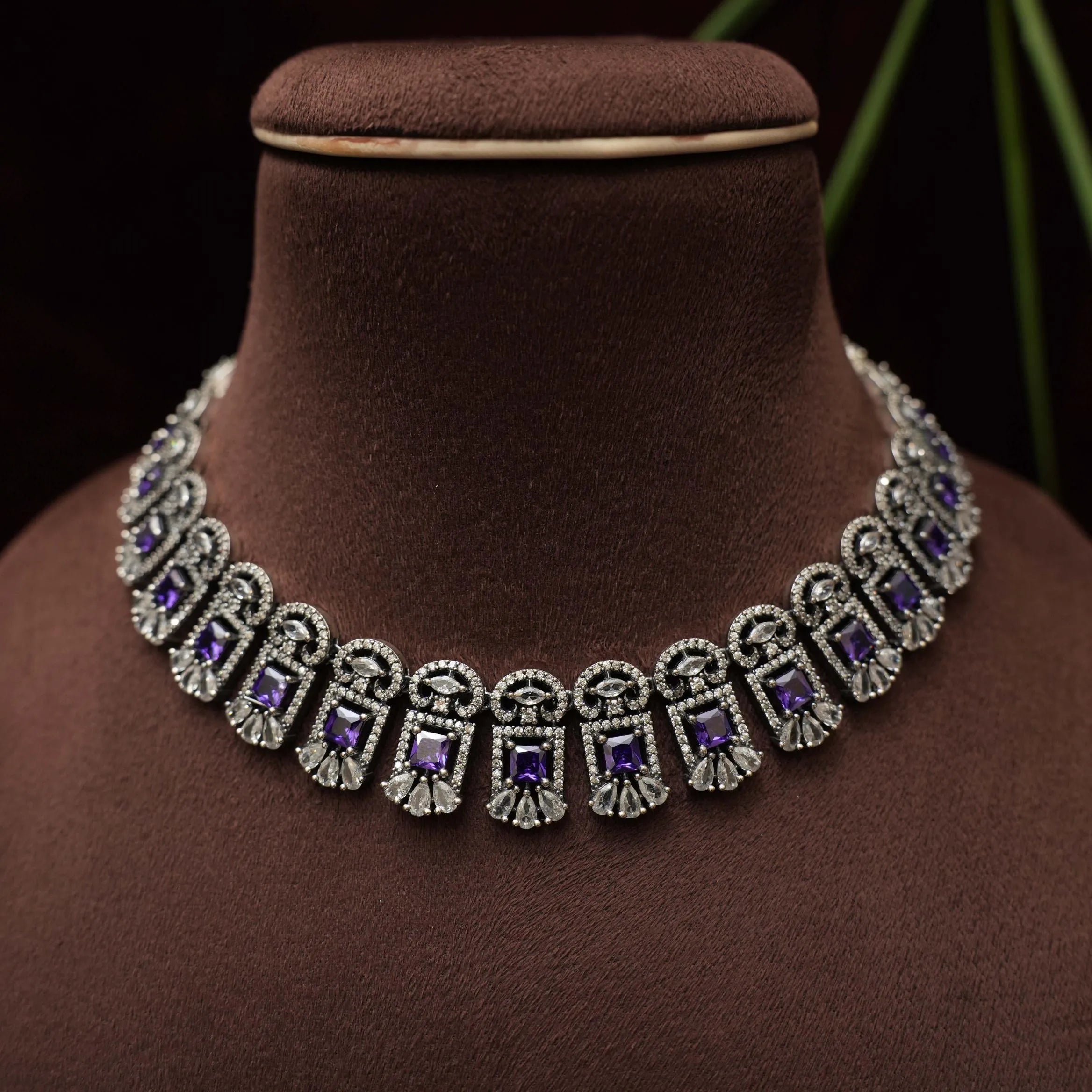 Vamika Silver Necklace - Rimli Boutique