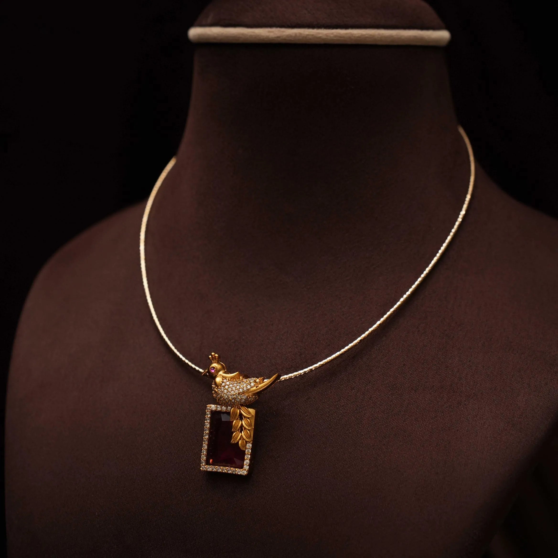 Vanya Antique Hasli Necklace