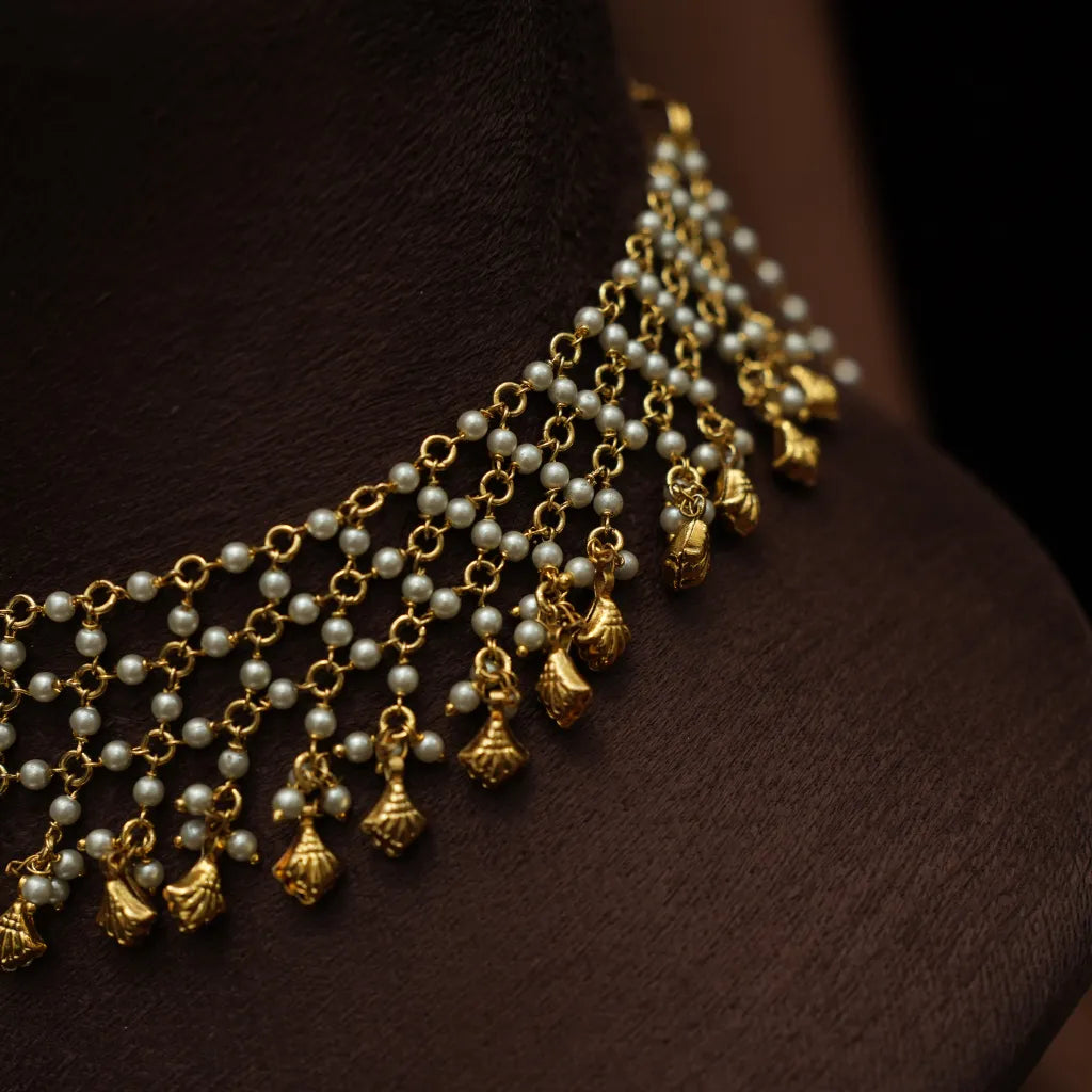 Vanya Polki Necklace - Aura