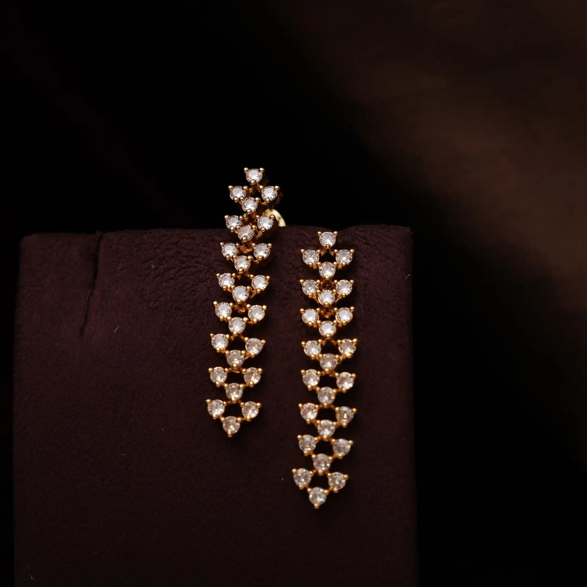 Vapusa Zircon Necklace