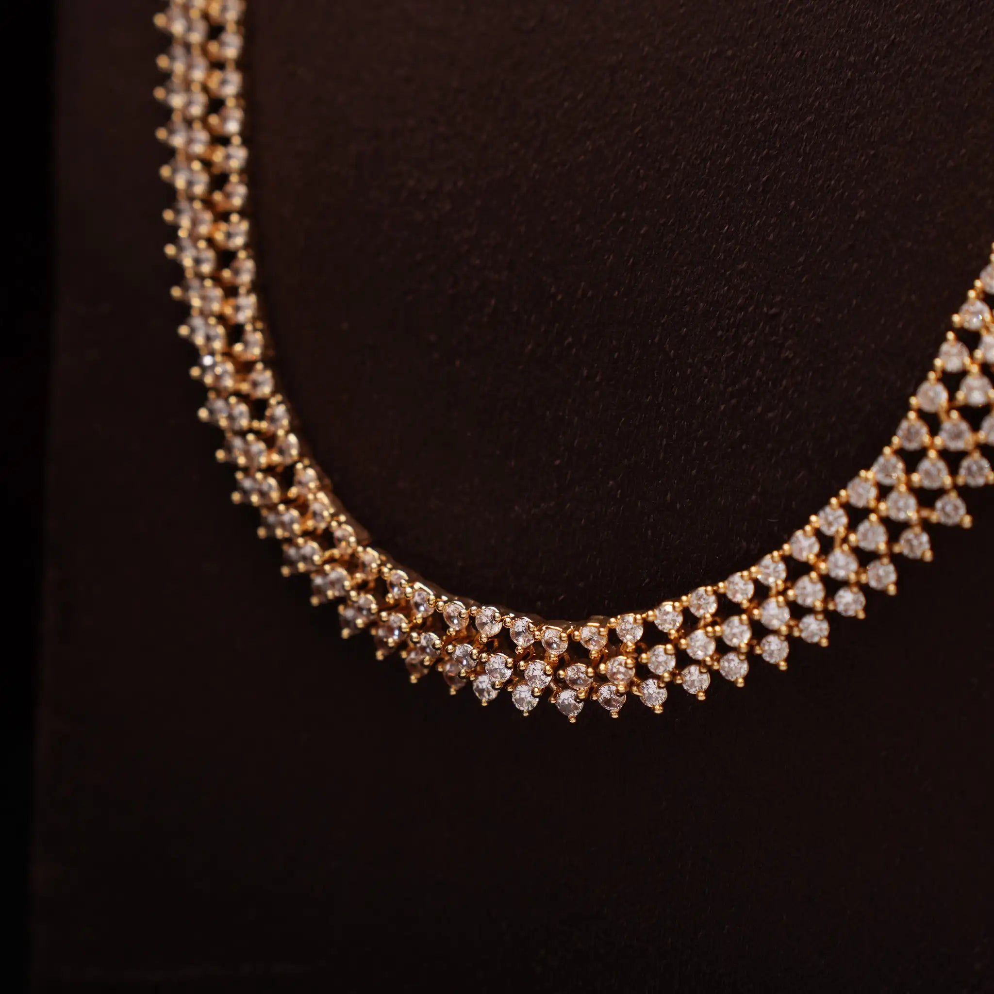 Vapusa Zircon Necklace