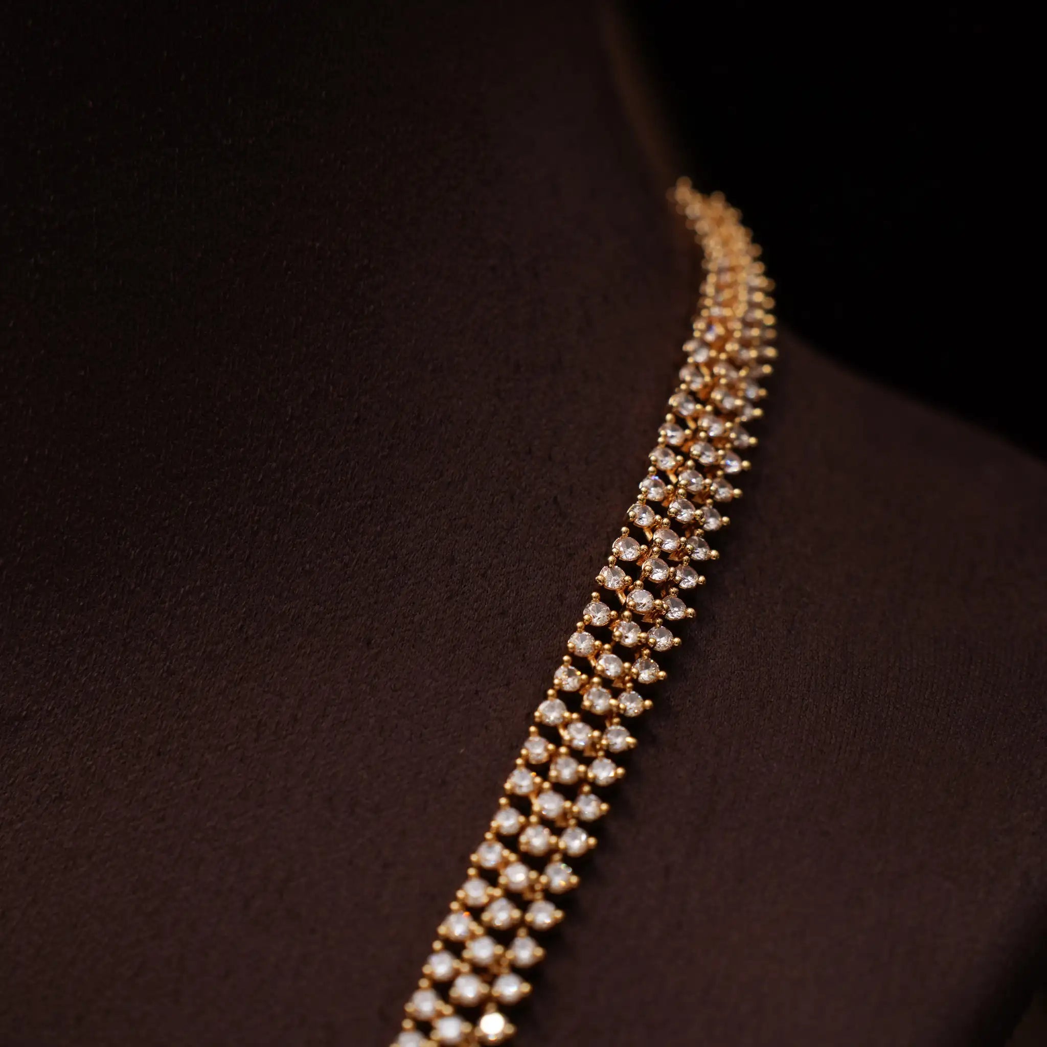 Vapusa Zircon Necklace
