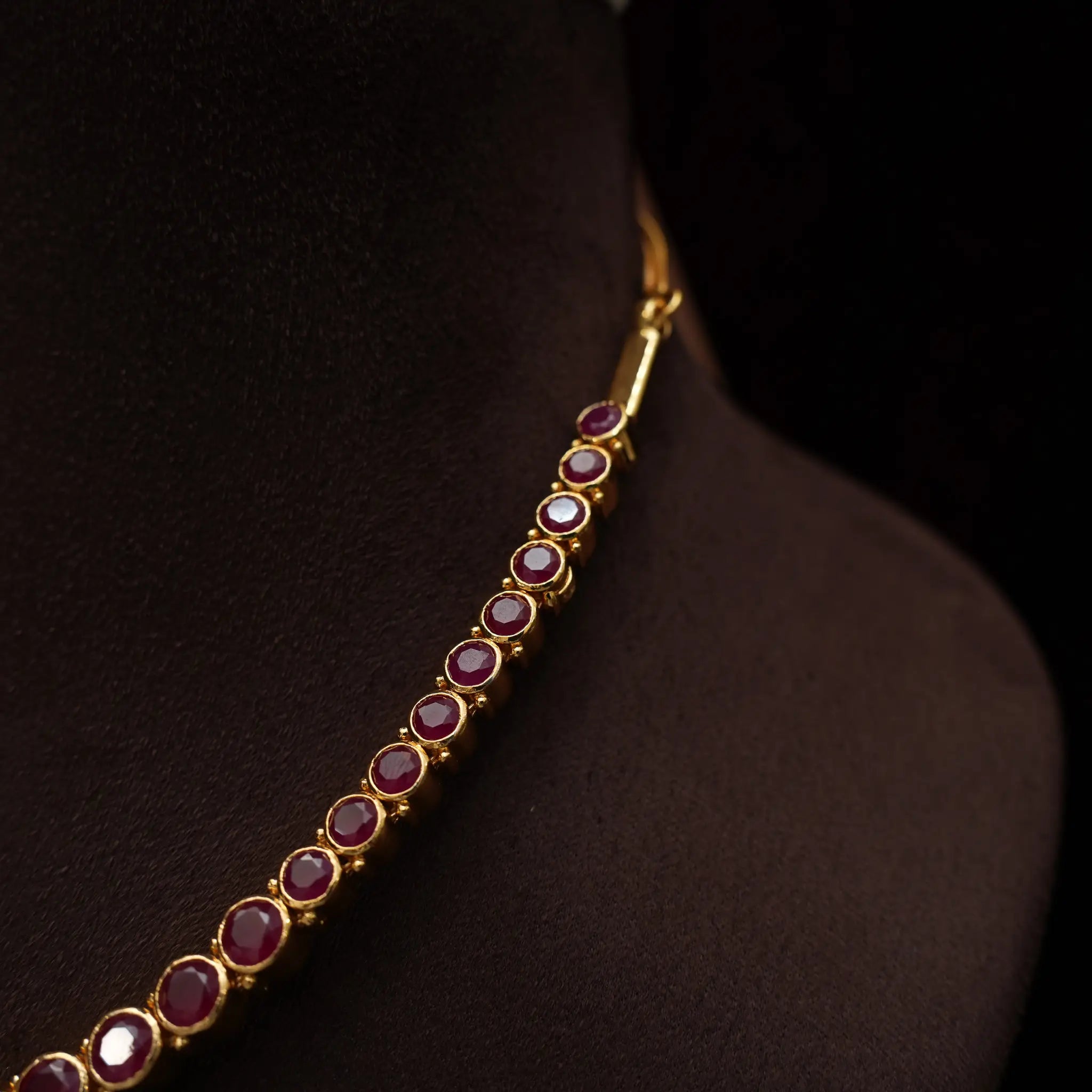 Varshini Silver Reversible Necklace