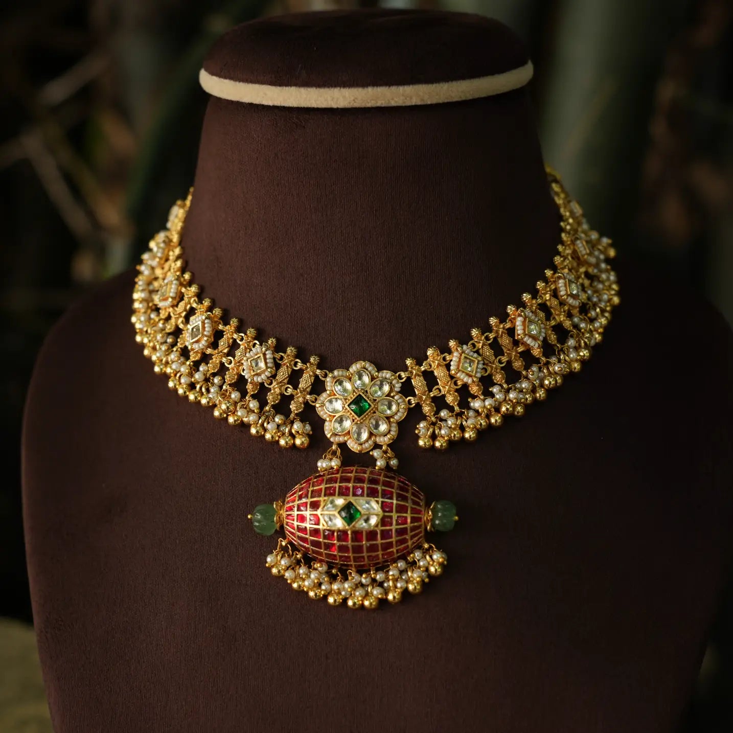 Vedanshi Antique Necklace