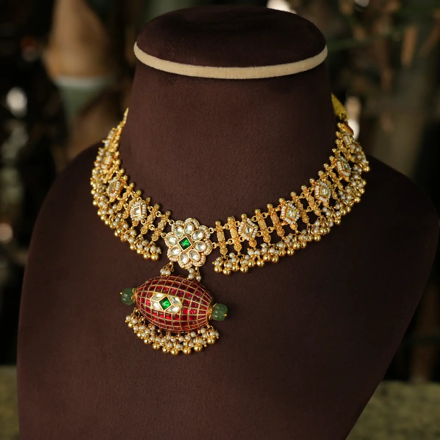 Vedanshi Antique Necklace