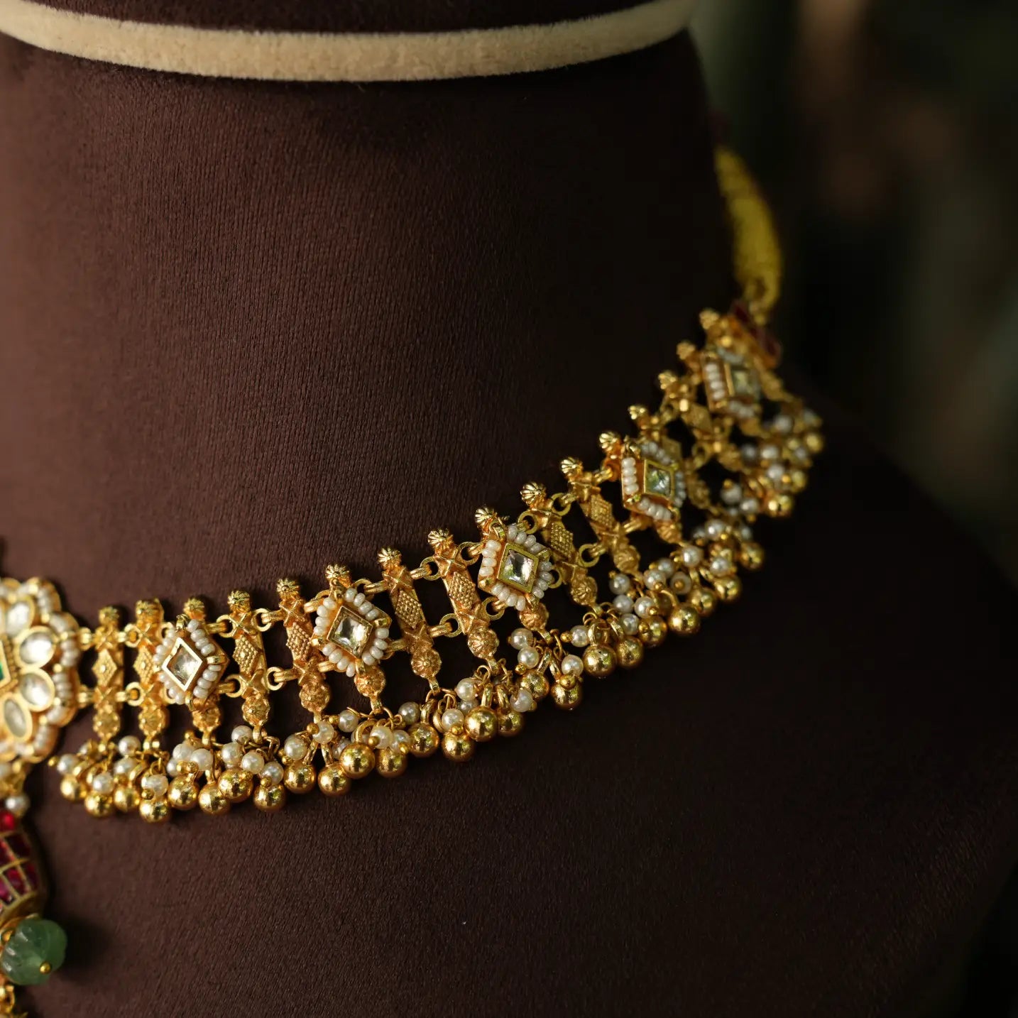 Vedanshi Antique Necklace