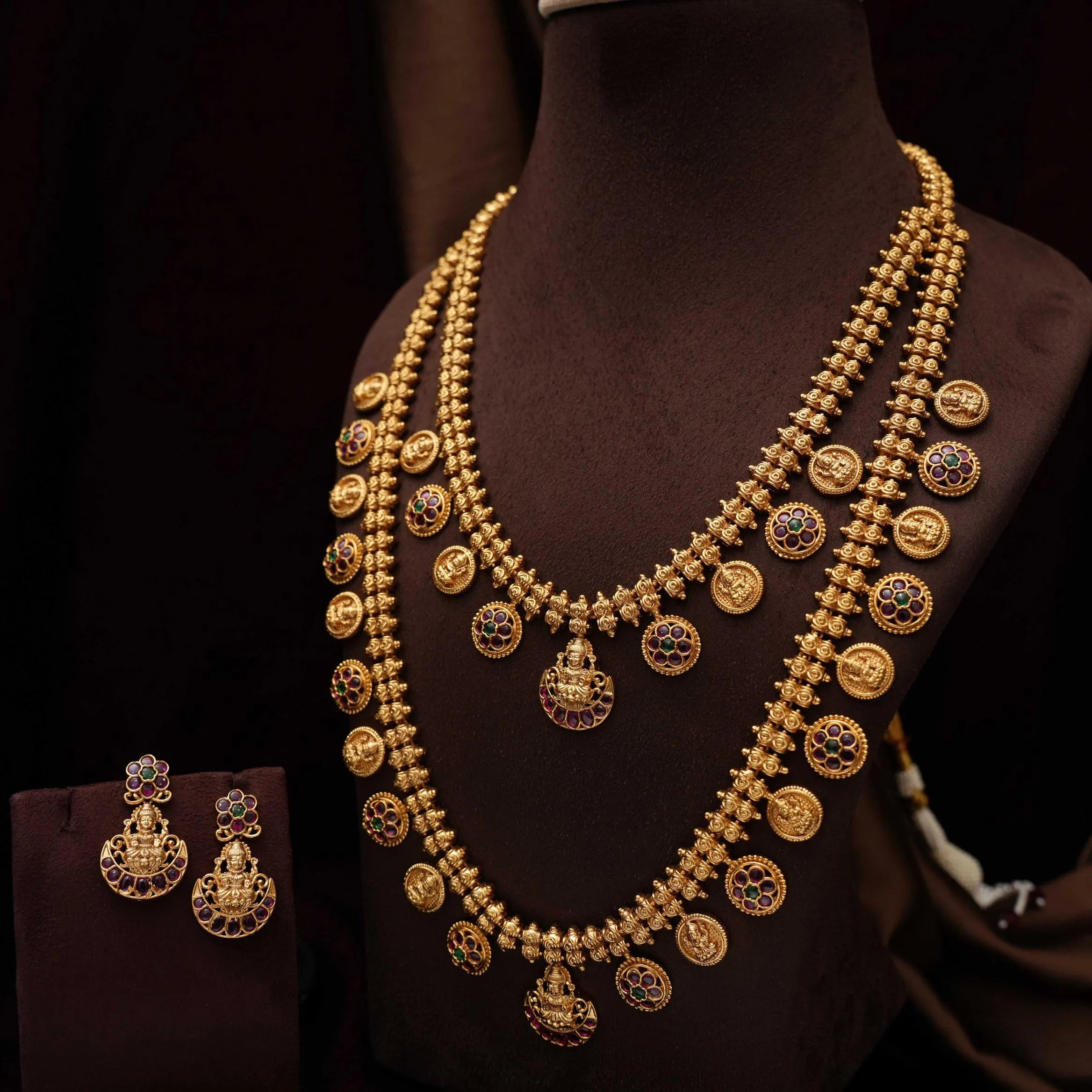 Vedika Antique Necklace