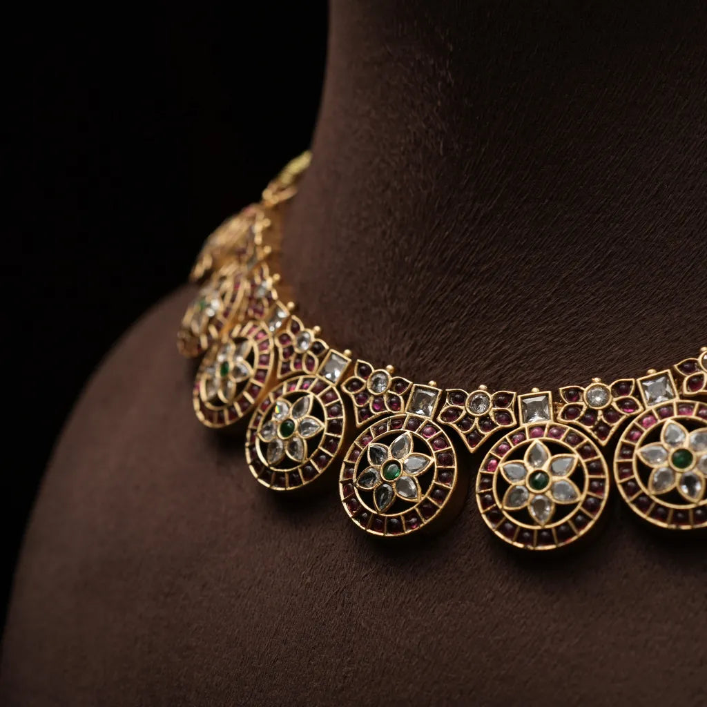Veenya Antique Necklace