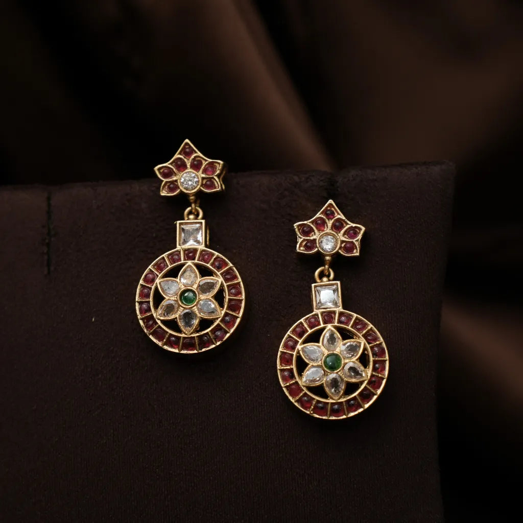 Veenya Antique Necklace
