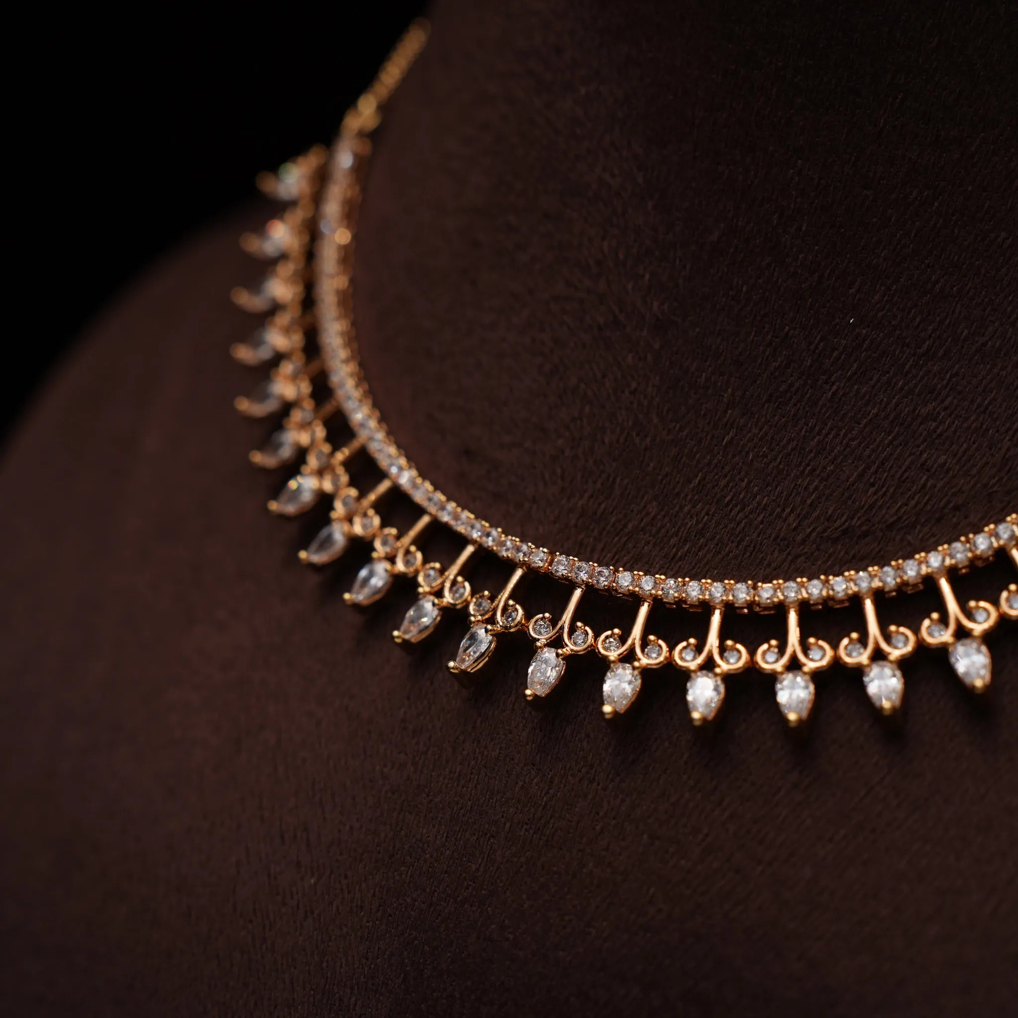 Veyona Zircon Necklace