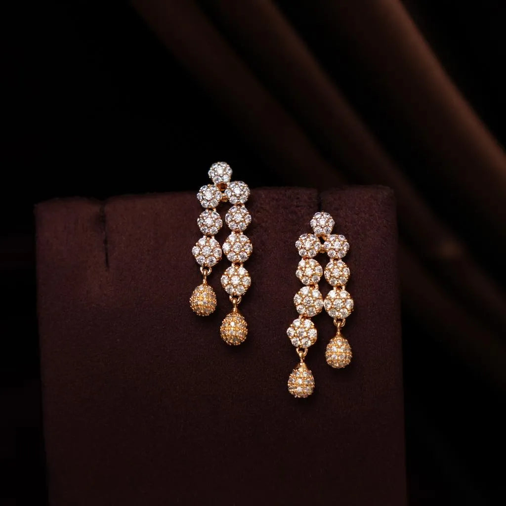 Vidhatri Zircon Necklace