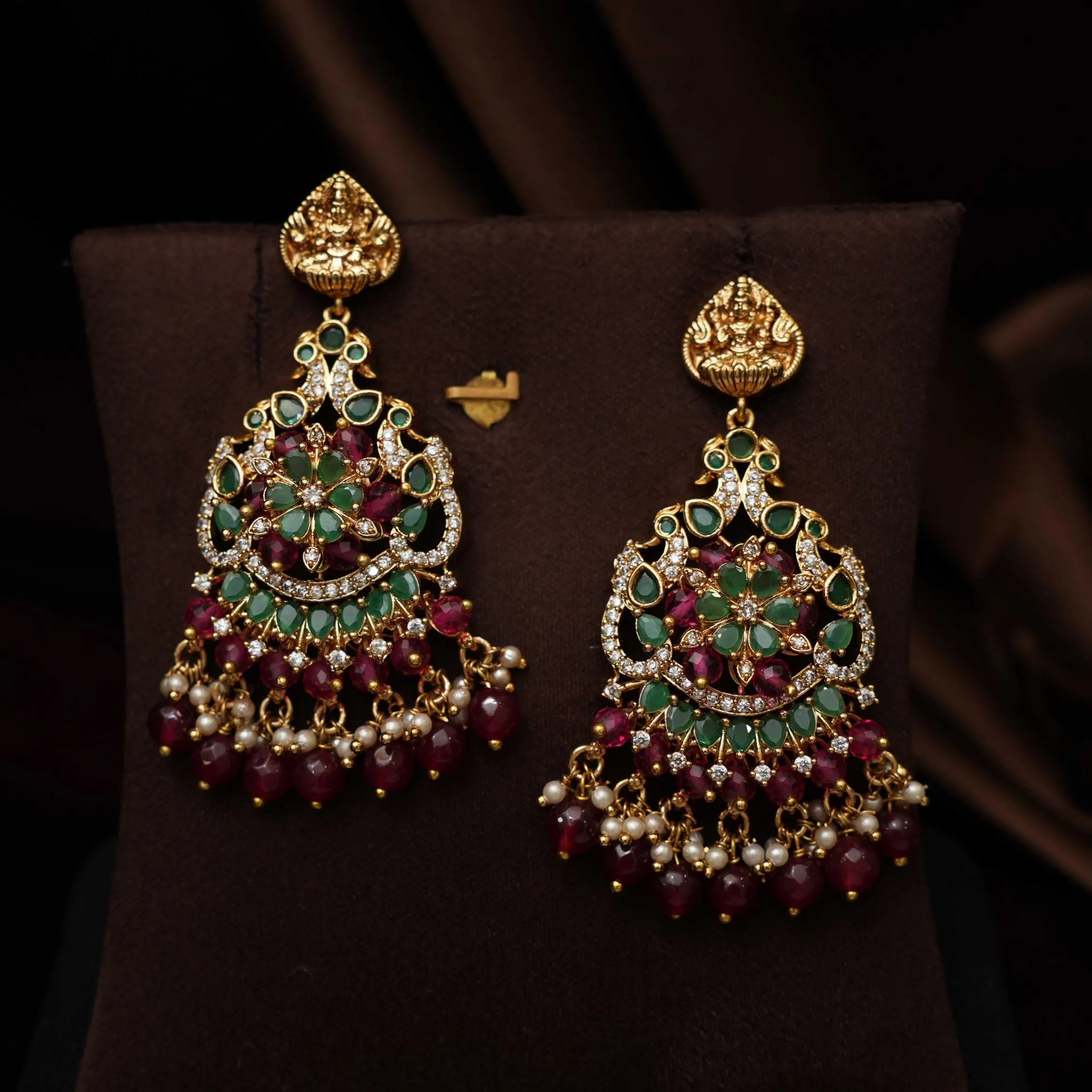 Vidija Antique Necklace