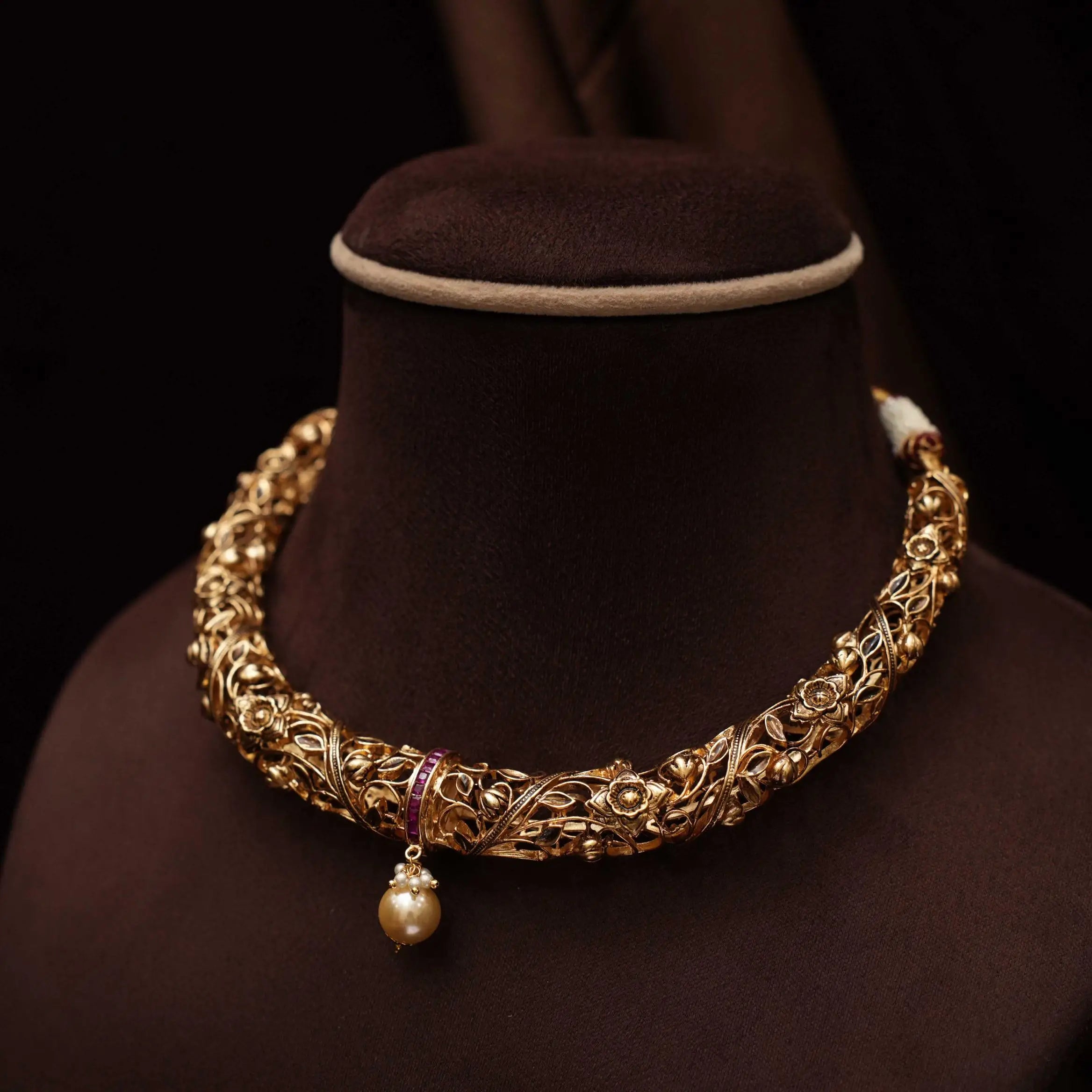 Viha Antique Hasli Necklace