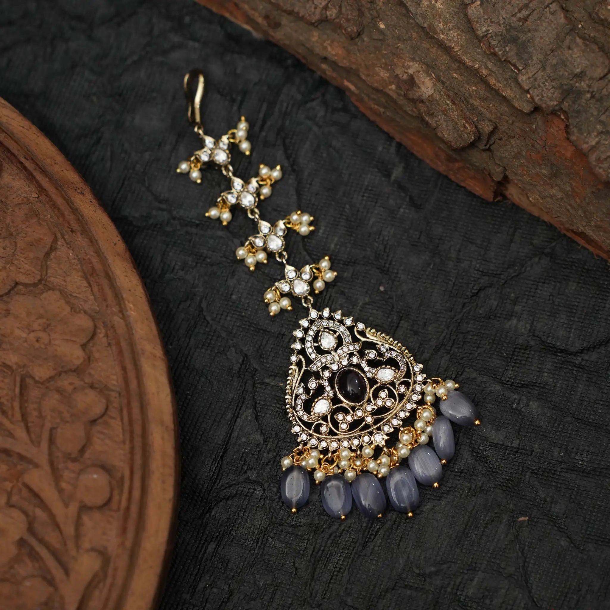 Vihana Victorian Tikka - Purple