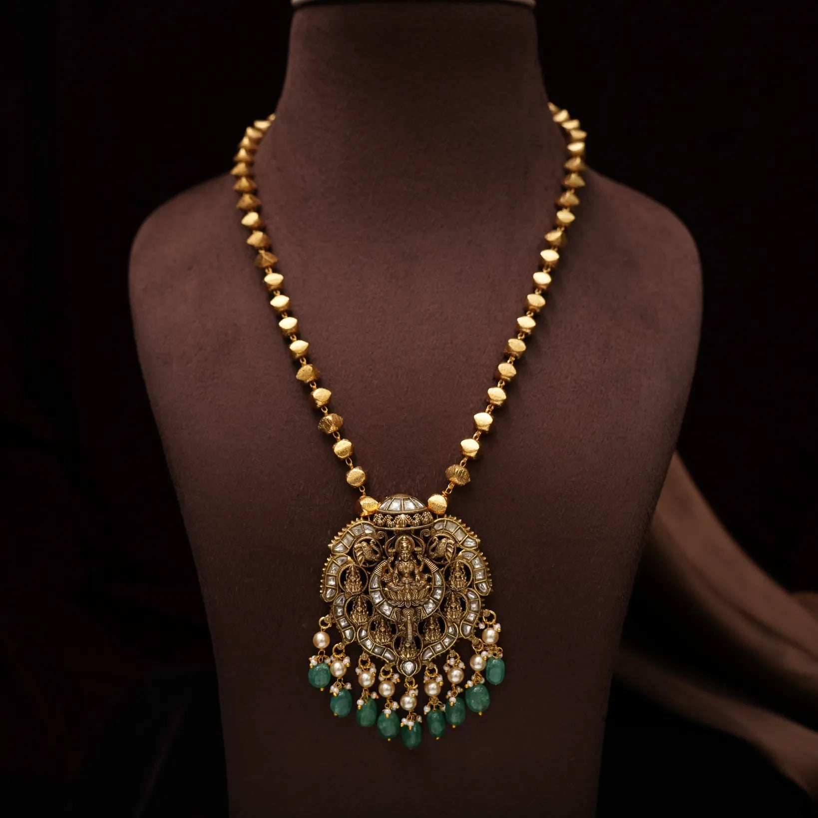 Vihara Antique Necklace