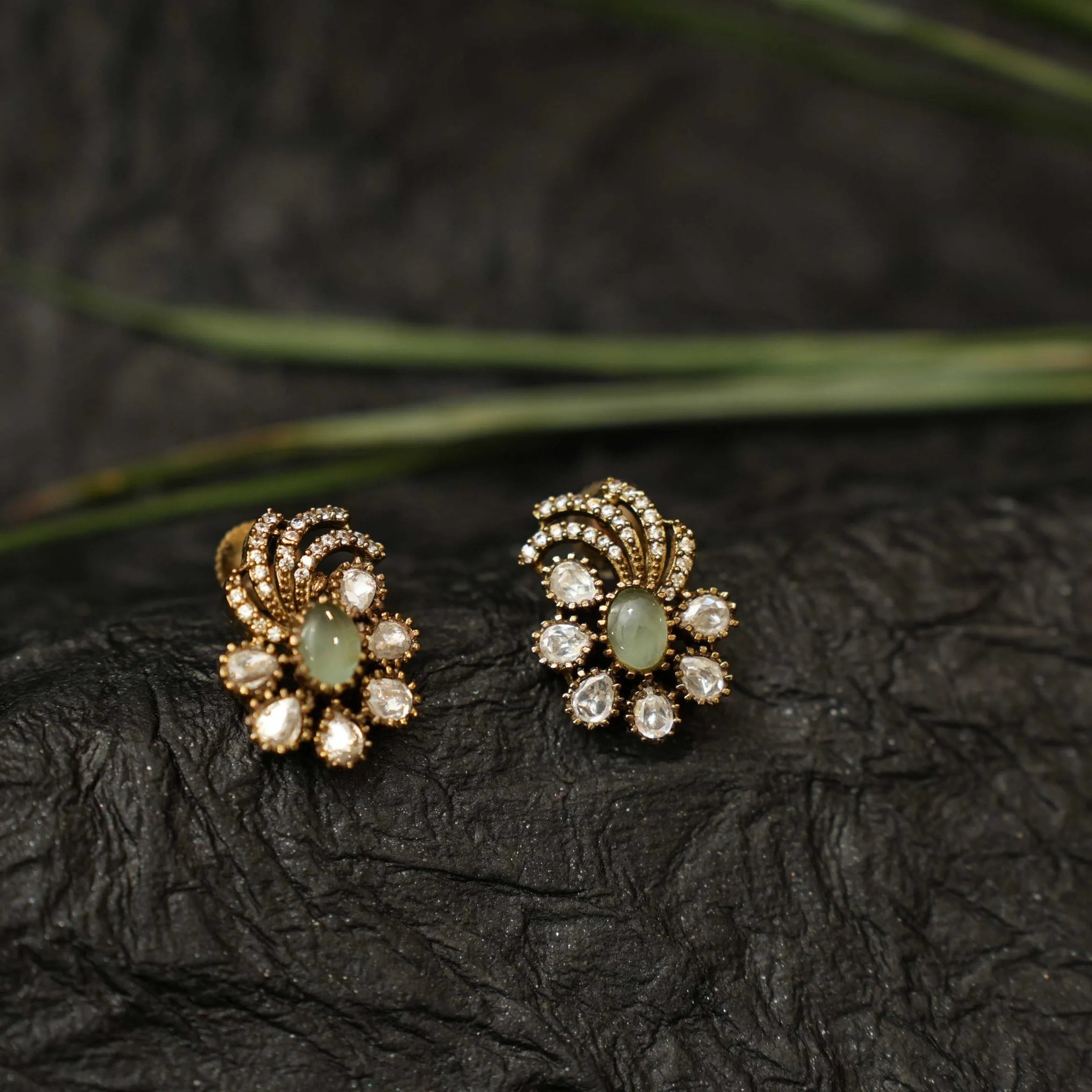 Vismi Victorian Kundan Earrings - Pastel Green