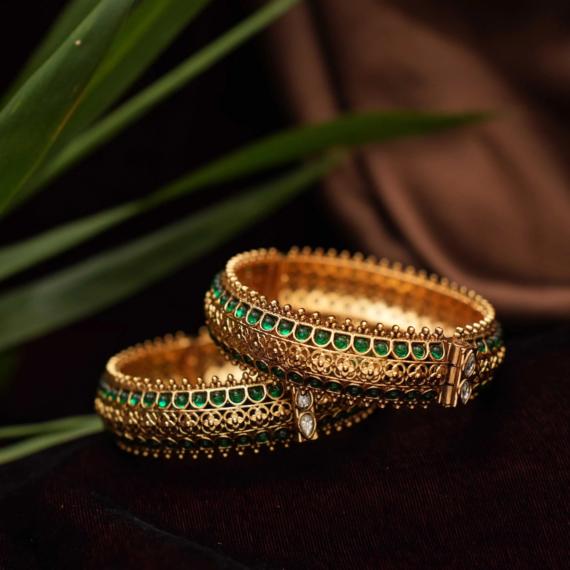 Wren Antique Bangles - Green
