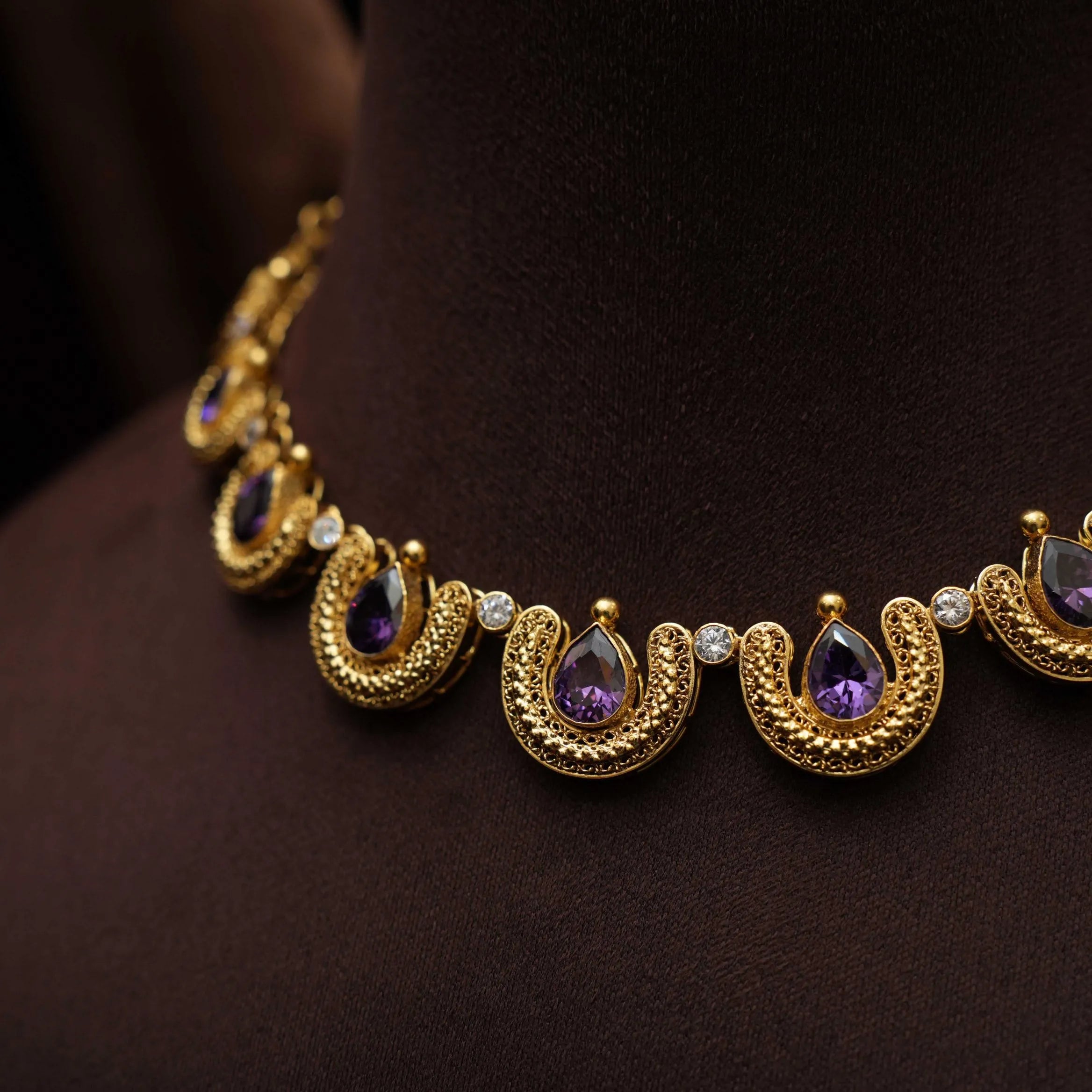 Yanisha Silver Necklace