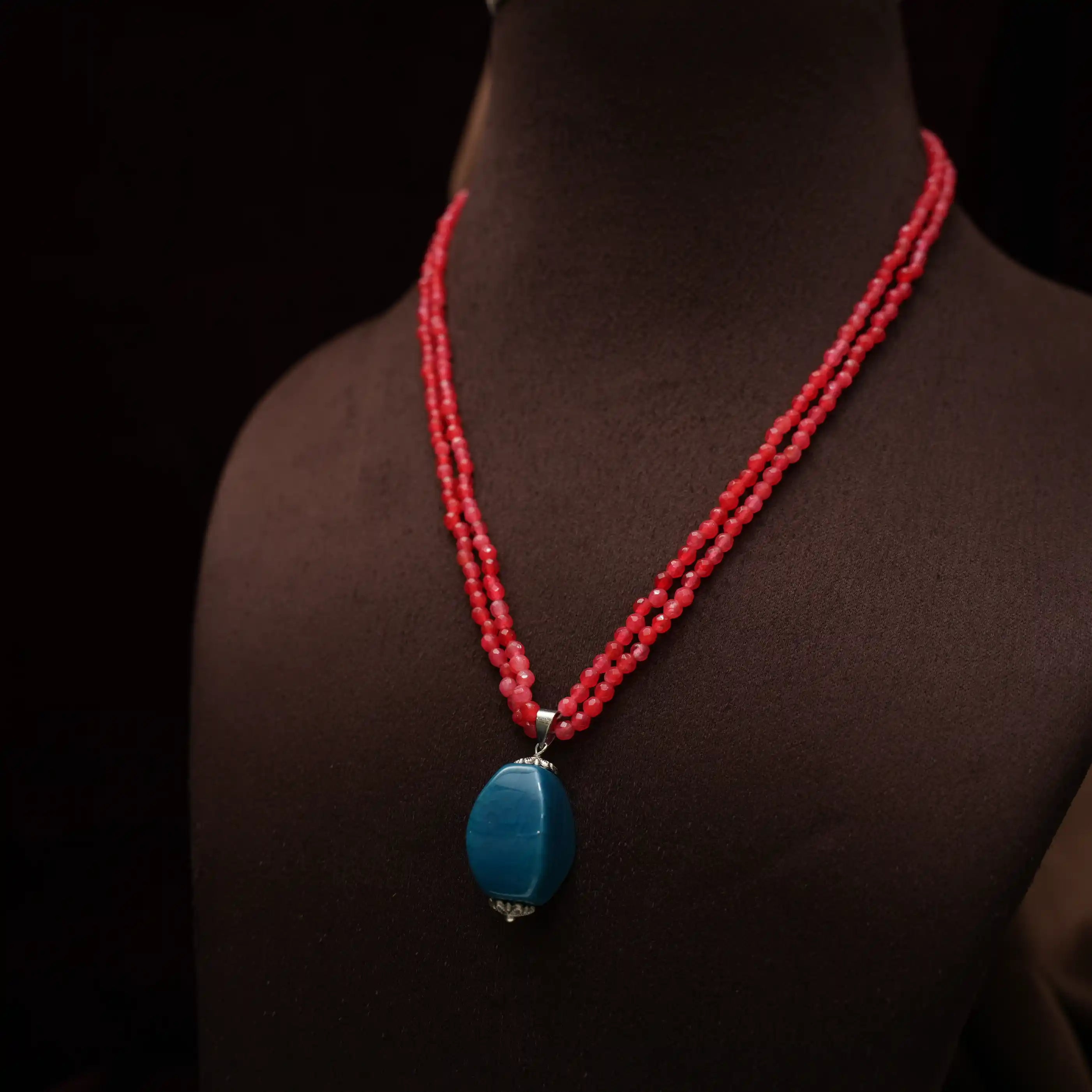 Yanuga Beaded Necklace