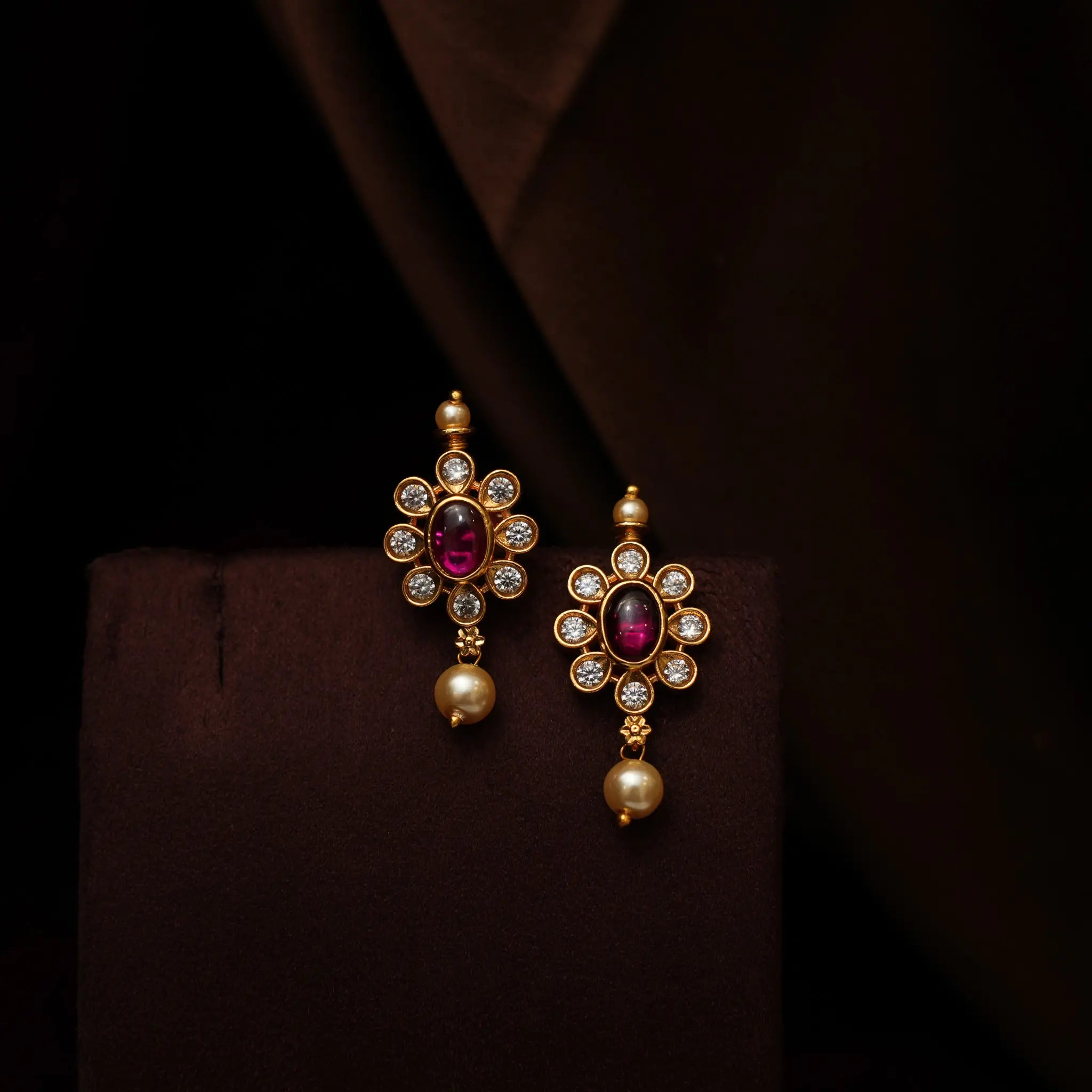 Yashasvi Antique Necklace