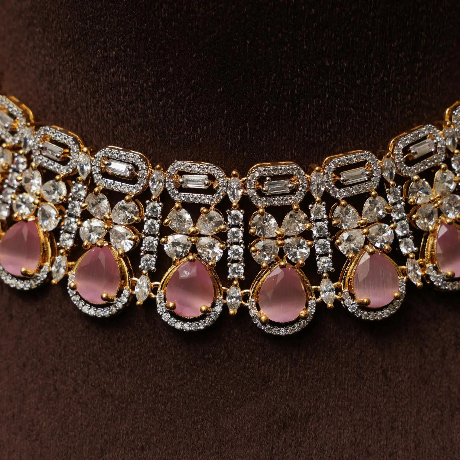 Yashavi Zircon Choker