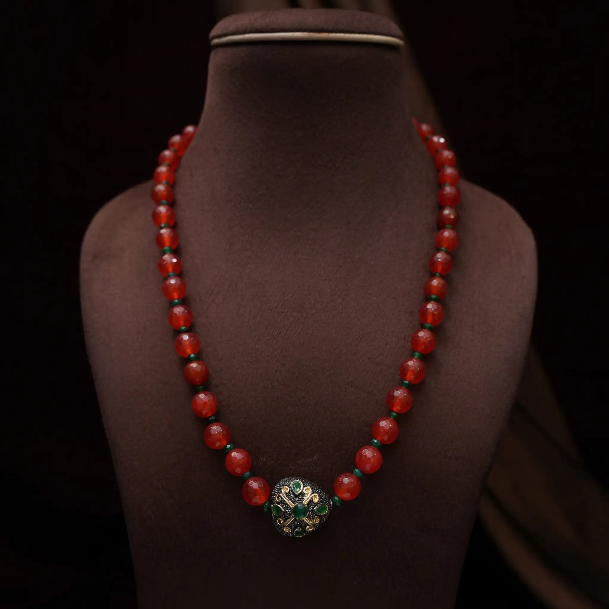 Yashvi Beaded Necklace