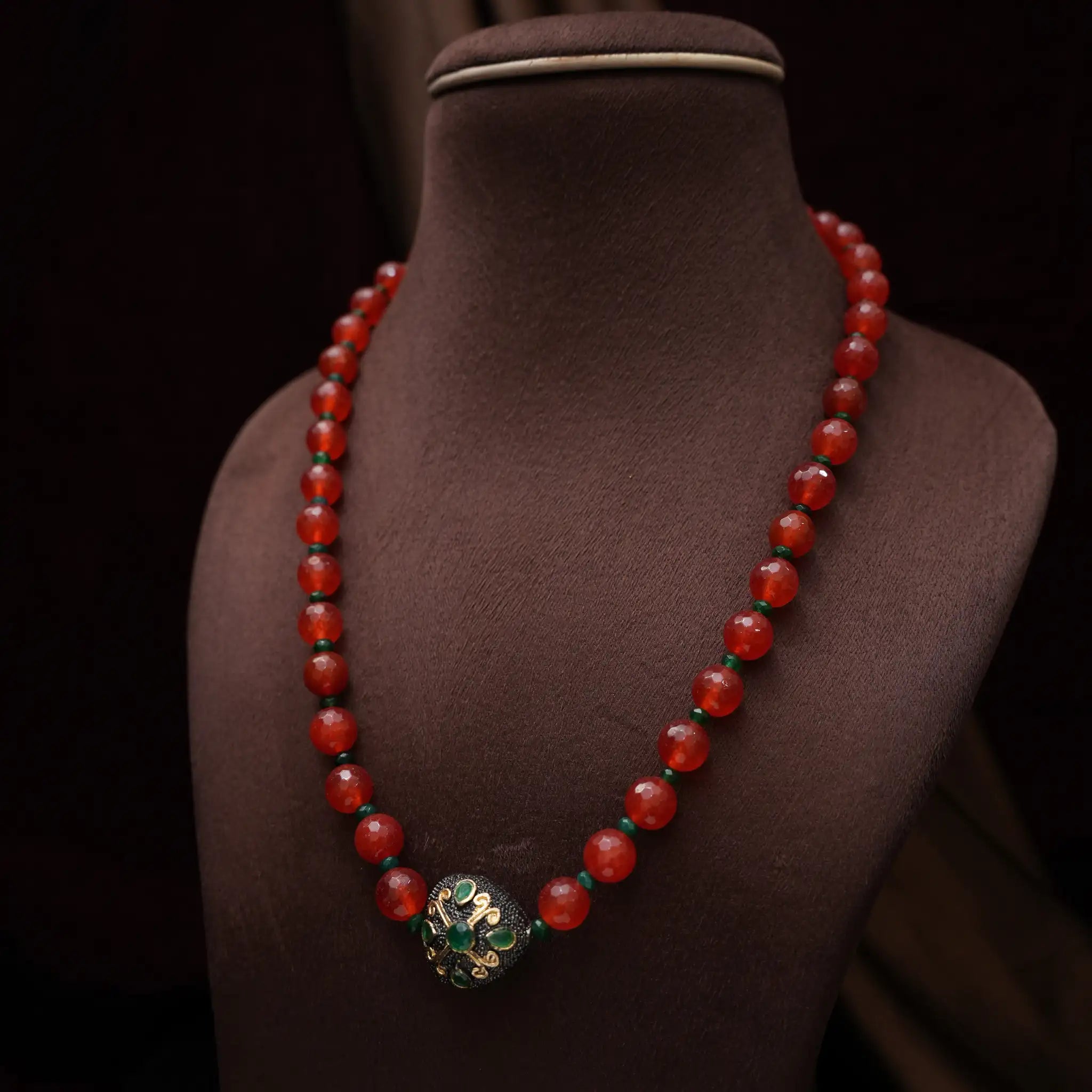 Yashvi Beaded Necklace
