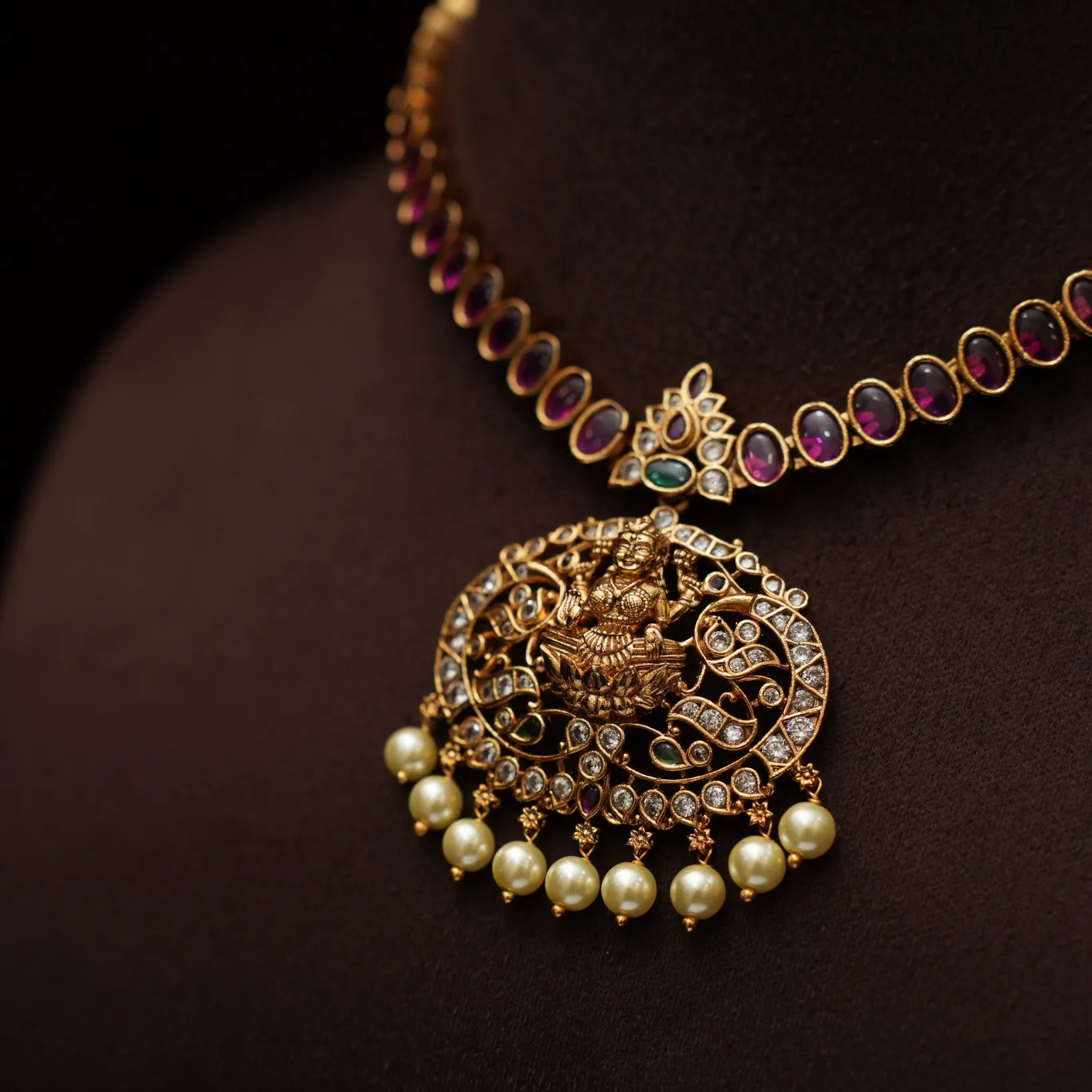 Yavanika Antique Necklace - Ava