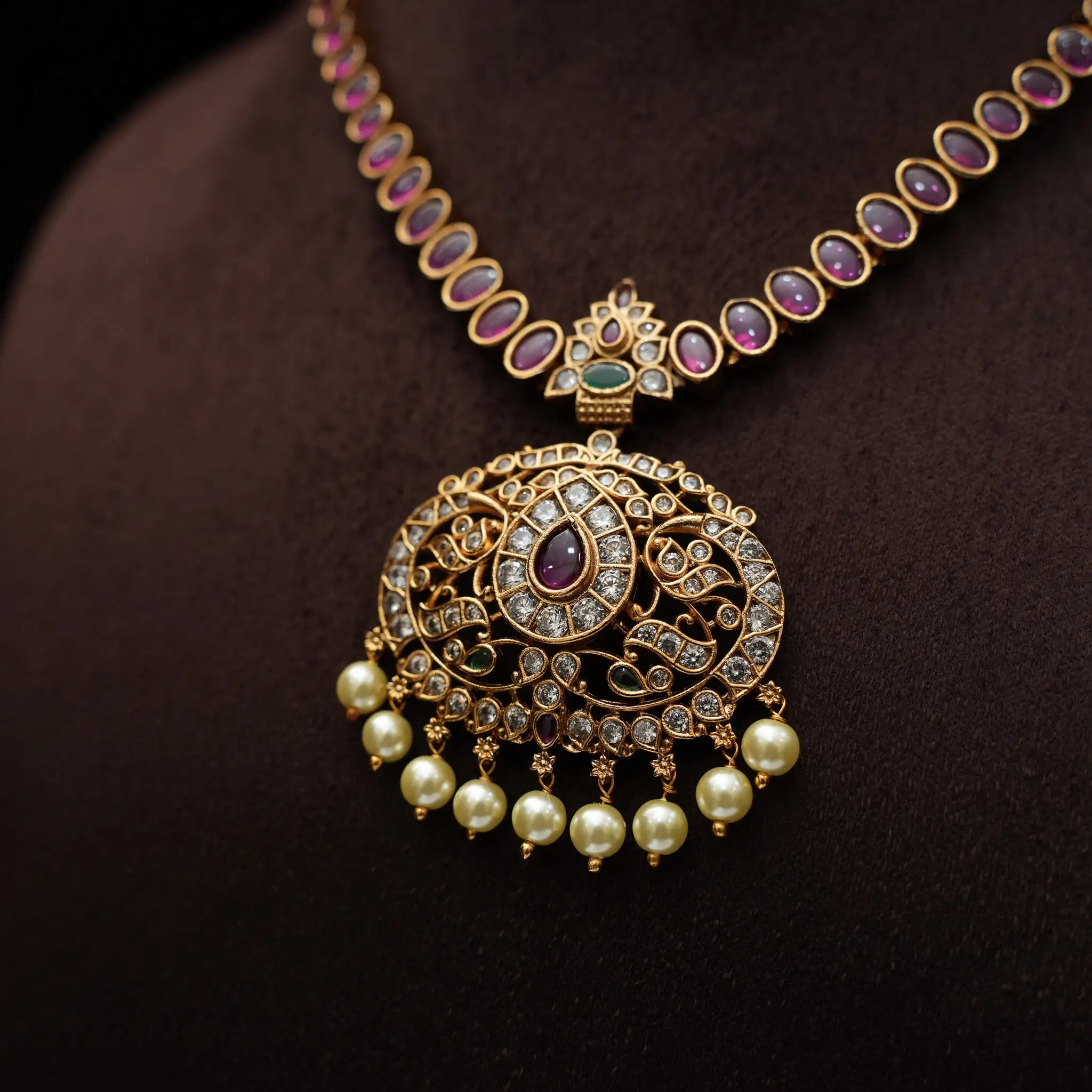 Yavanika Antique Necklace - Ria