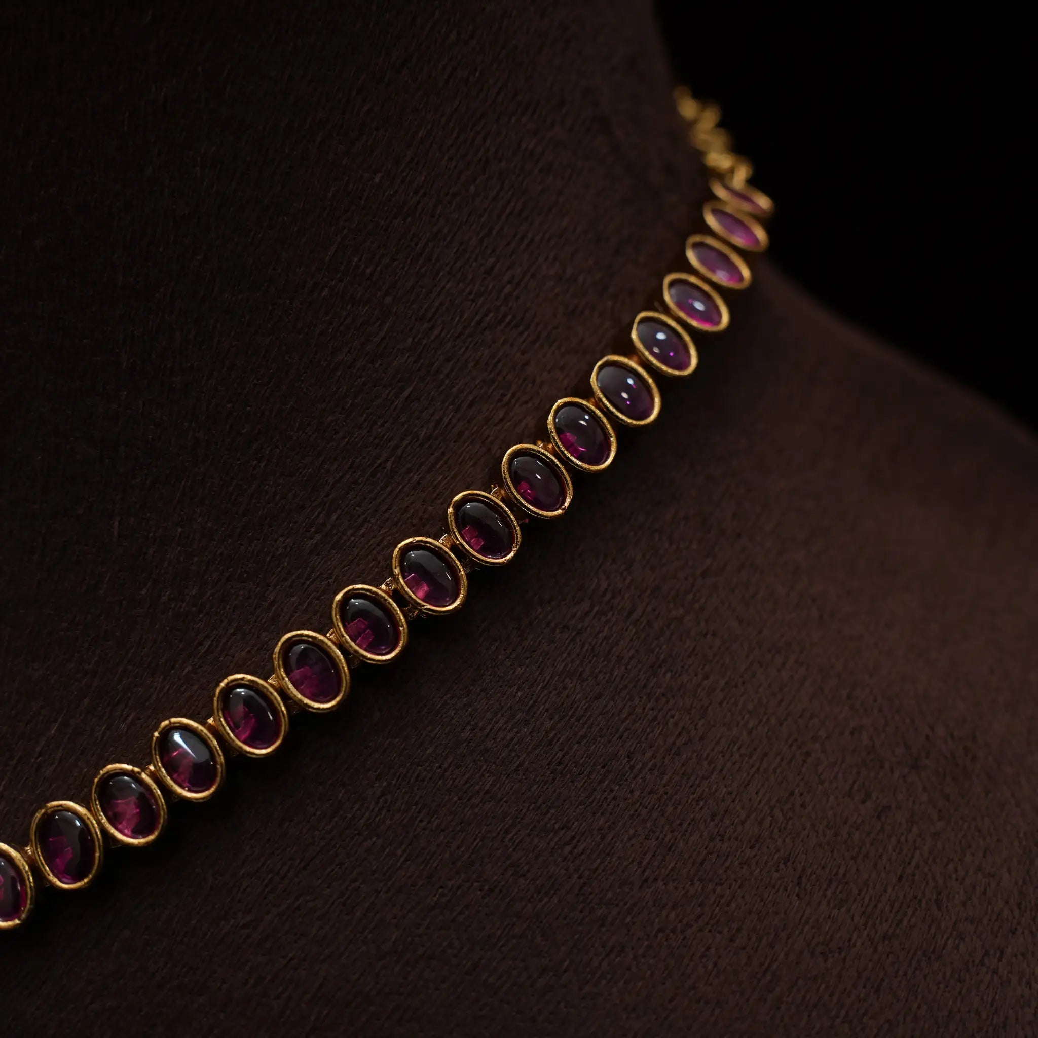 Yavanika Antique Necklace - Tia