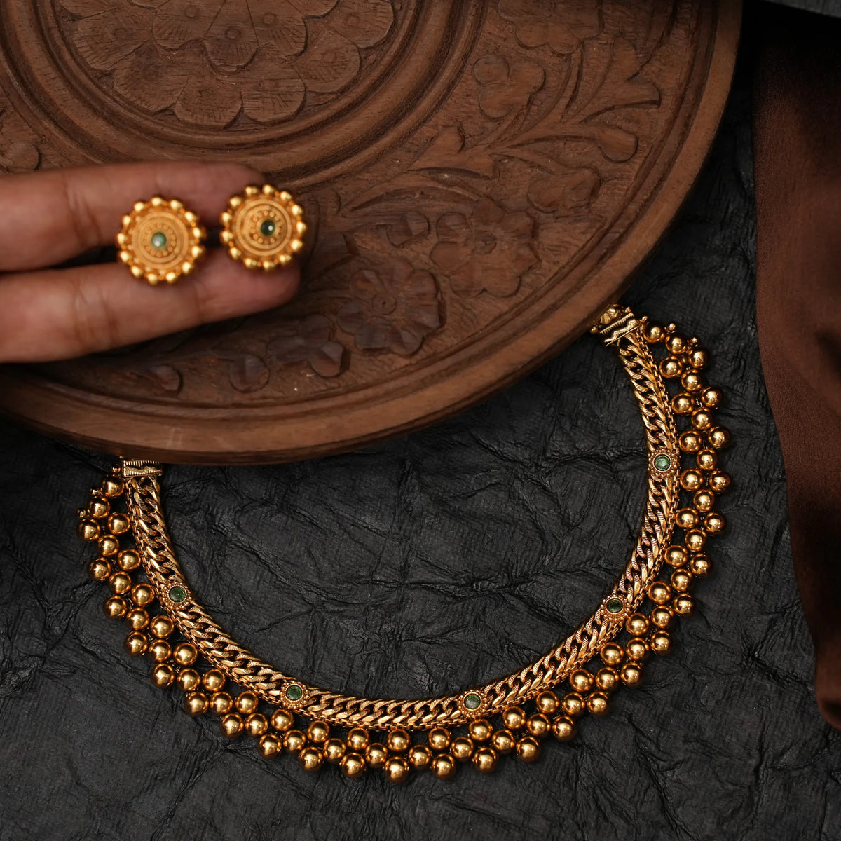 yashmita Antique Choker - Green