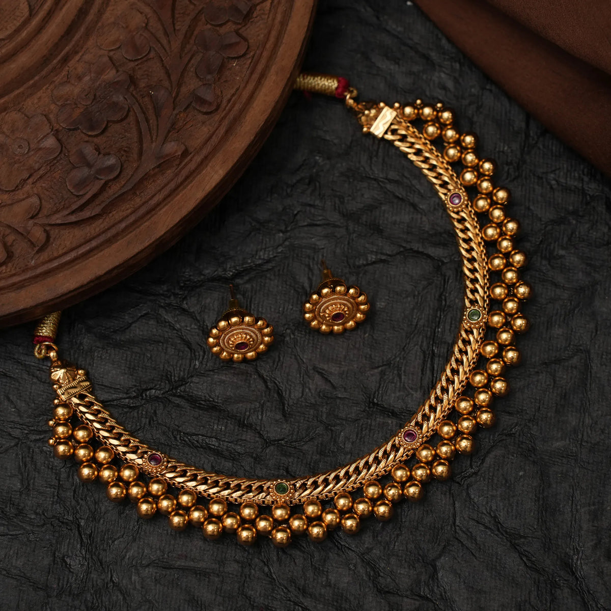 yashmita Antique Choker - Red and Green