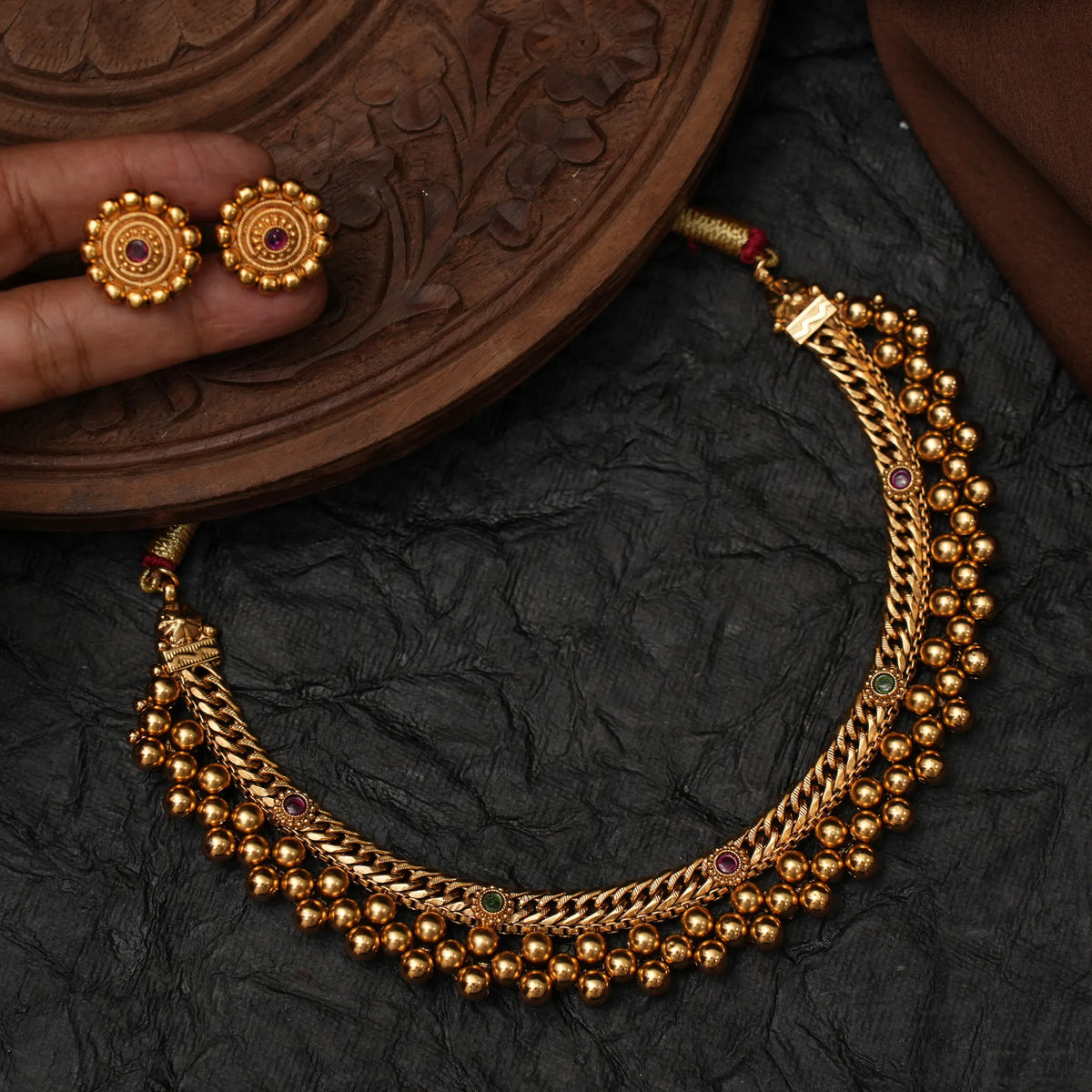yashmita Antique Choker - Red and Green