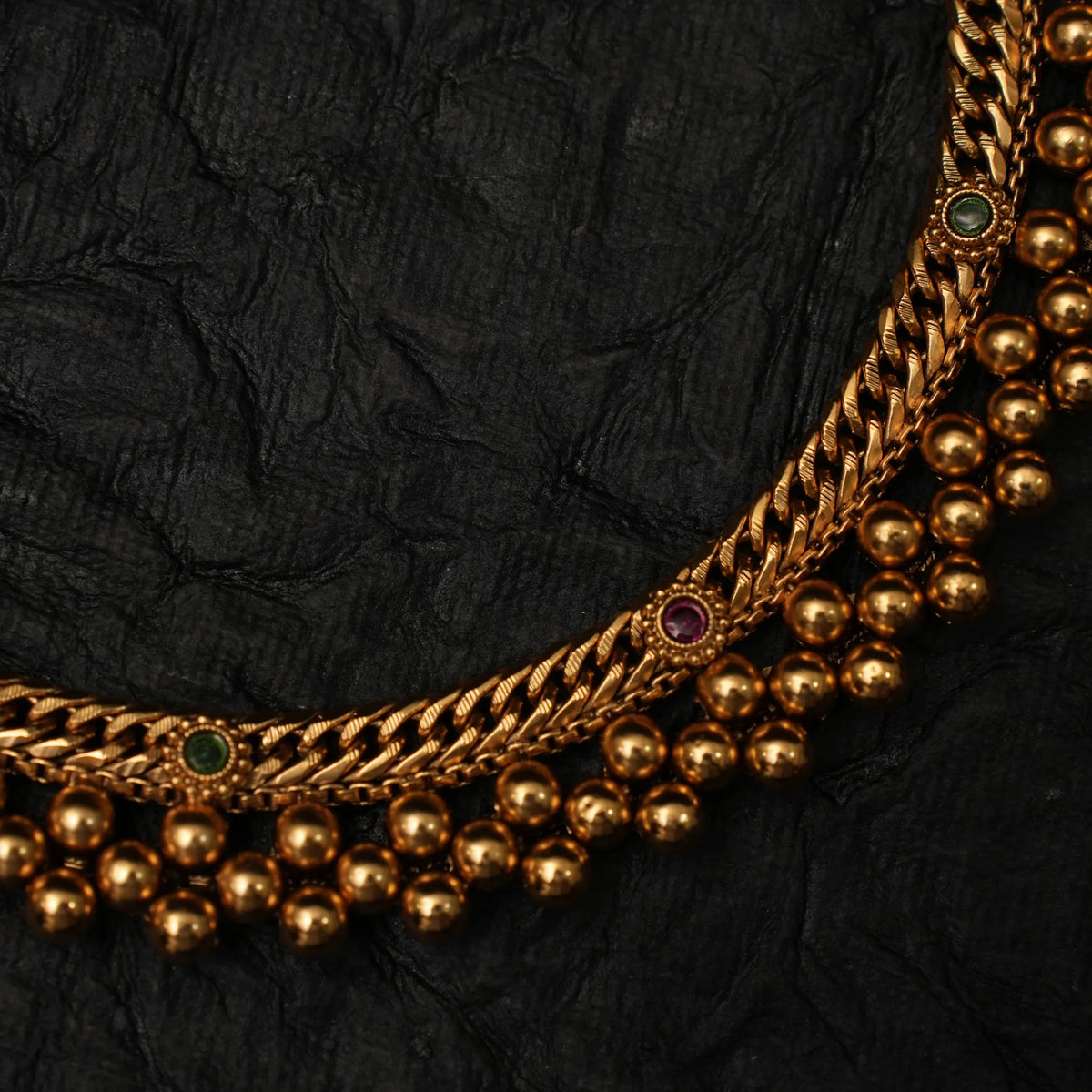 yashmita Antique Choker - Red and Green